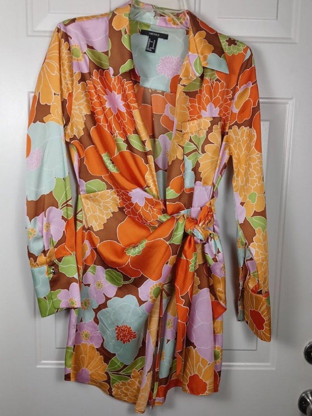 Forever 21 Wrap Dress 70s Hippie Floral Size Medium Women’s